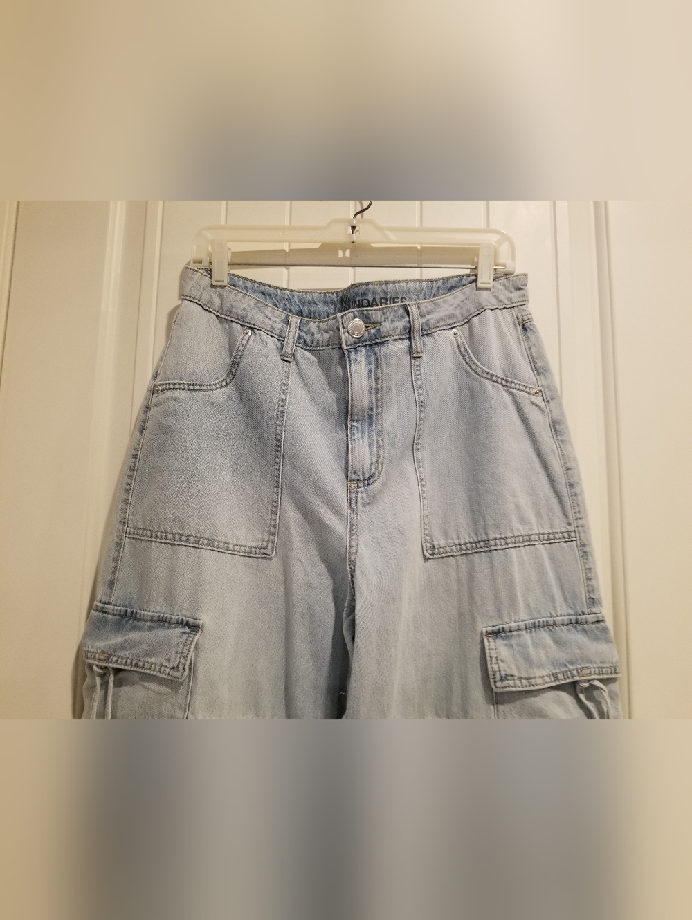 Wide Leg Blue Jeans - Picture 2 of 4